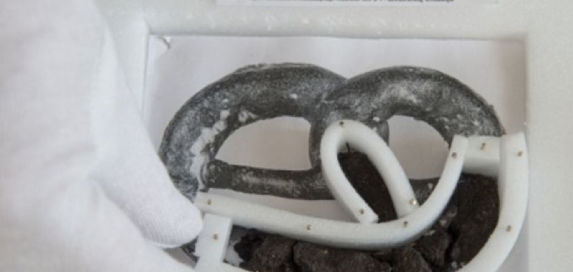 В Германии на раскопках нашли подгоревший 250-летний крендель