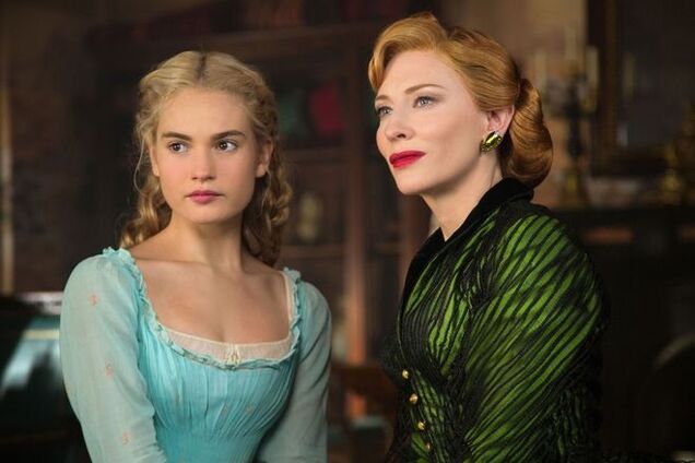 'Золушка' стремительно прорвалась в лидеры проката