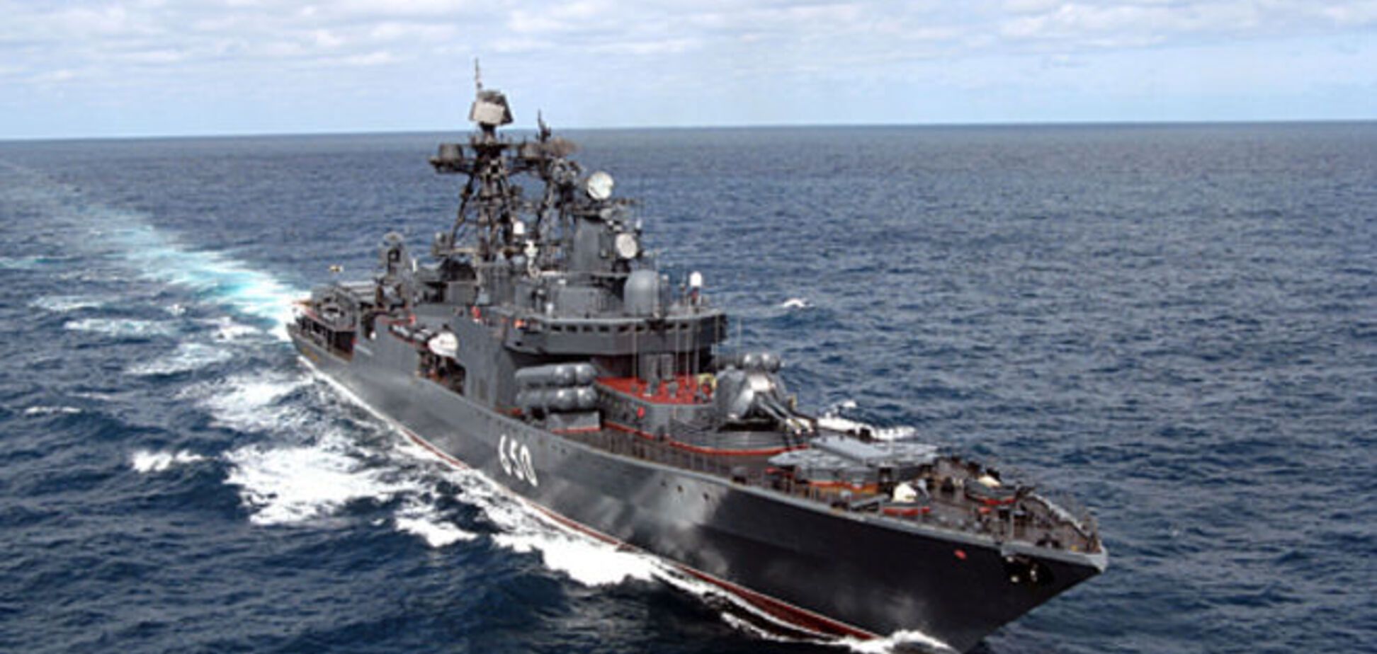 Морской бой: российский флот разворачивает сражения в трех морях