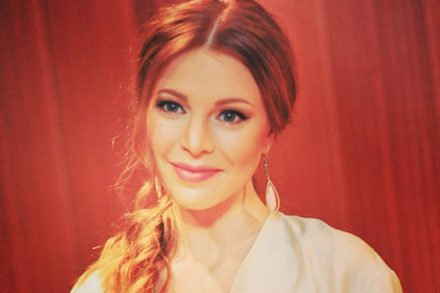 Беременная Наталья Подольская примерила роскошный наряд