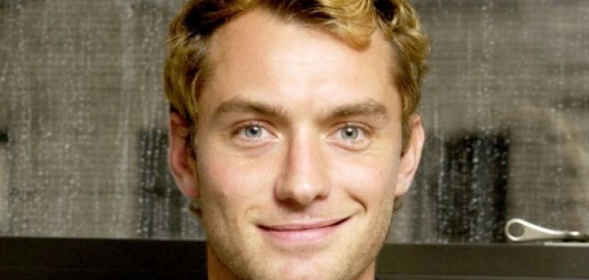 Красавчик Джуд Лоу стал отцом в пятый раз