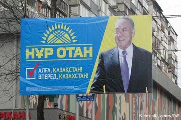 В Казахстане претендентов в президенты проверили на знание языка