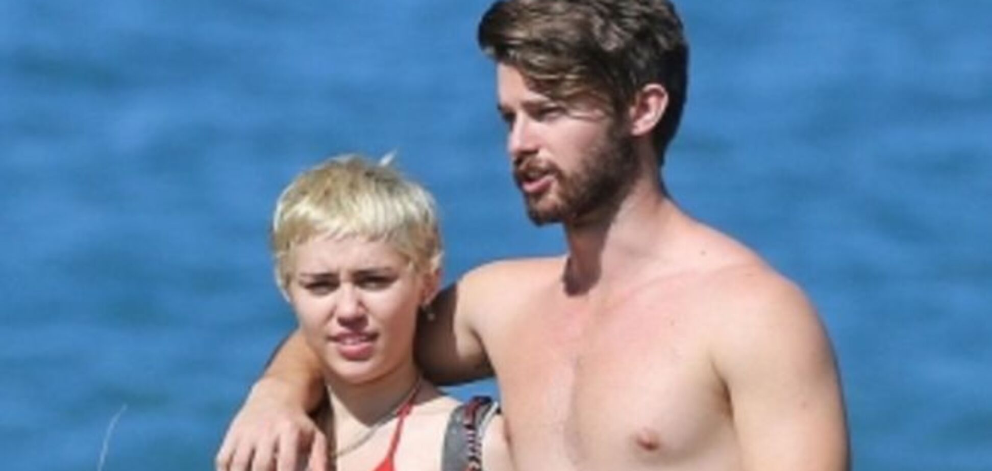 Майли Сайрус бурно отреагировала на измену Патрика Шварценеггера