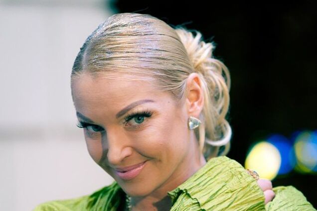 Волочкова 'выразит солидарность с крымчанами' концертом на аннексированном полуострове