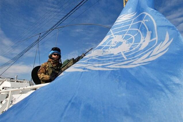 Гройсман подписал обращение к ООН и ЕС о миротворцах