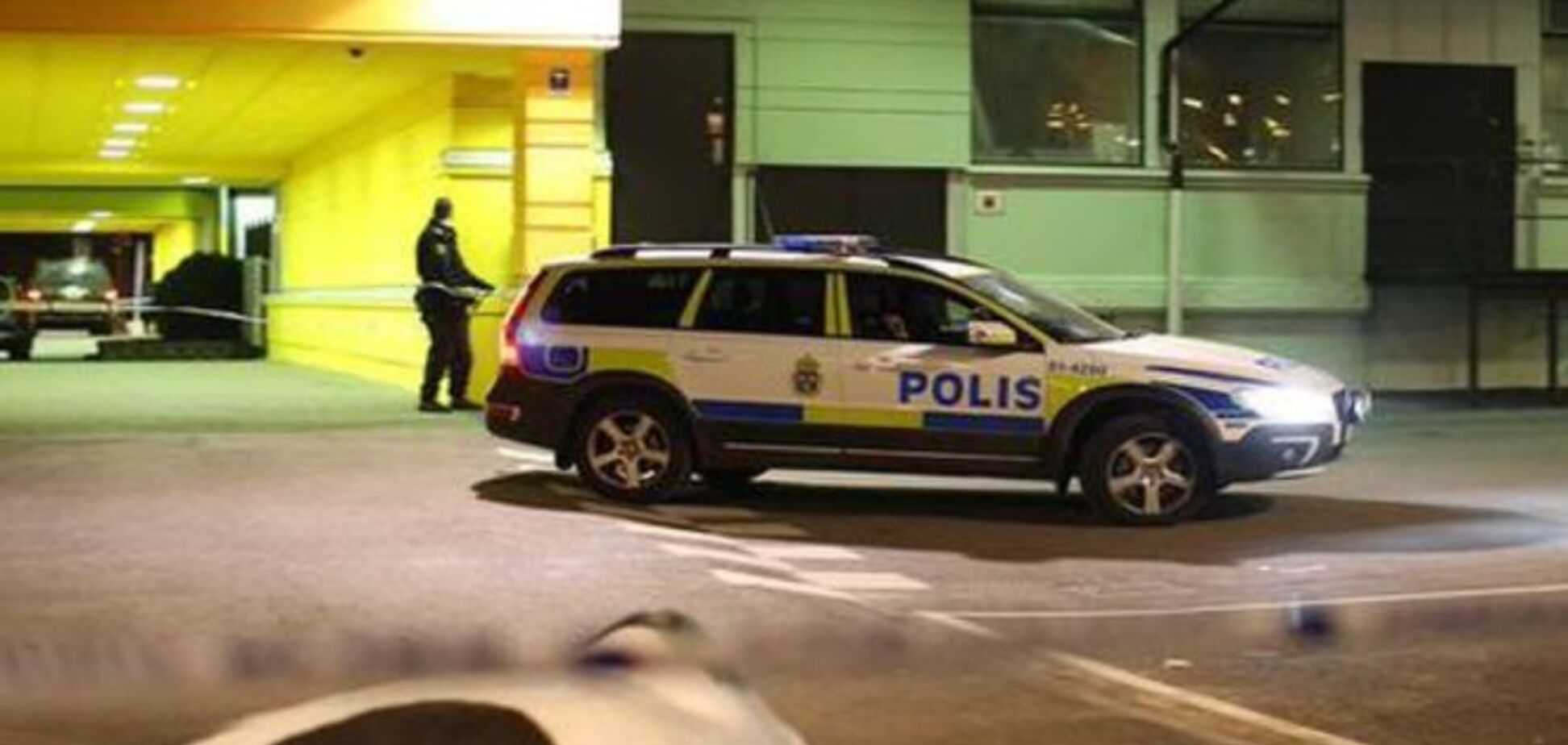 В Швеции неизвестные расстреляли посетителей ресторана: есть жертвы