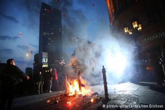 Комментарий: Почему демонстранты, протестовавшие у ЕЦБ, неправы