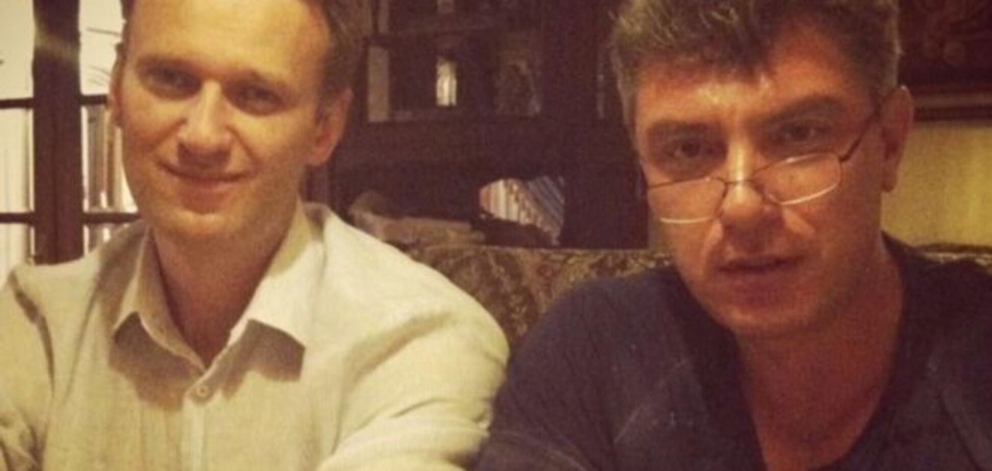 Навальному запретили проститься с другом: суд назвал смерть Немцова 'не исключительным обстоятельством'