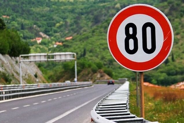 На 11 дорогах Киева планируют поднять скоростной лимит: список
