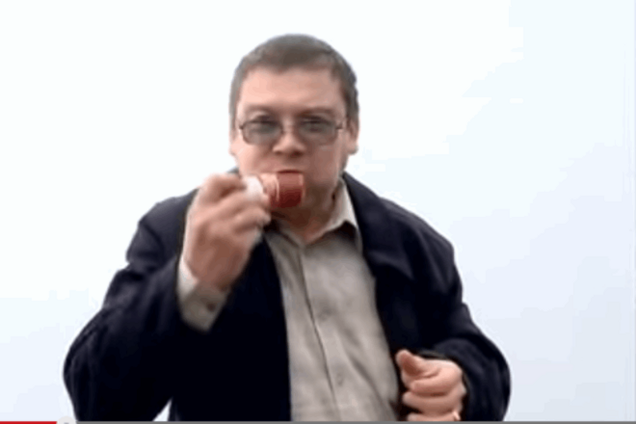 'Колбаса небесная': в сети всплыло очередное видео из России в стиле 'блинов с лопаты'