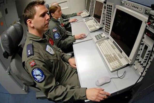 НАТО объявляет информационную войну России