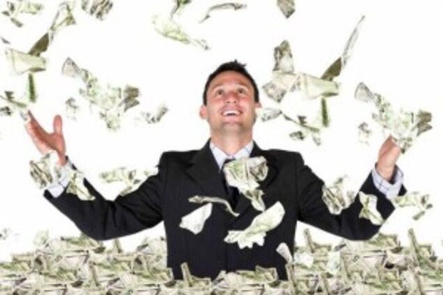 Реформи уряду Яценюка заставлять багатіїв платити більше ніж простих українців