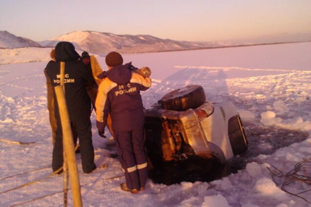 Спасатели держат в тайне имя жертвы трагедии на Байкале