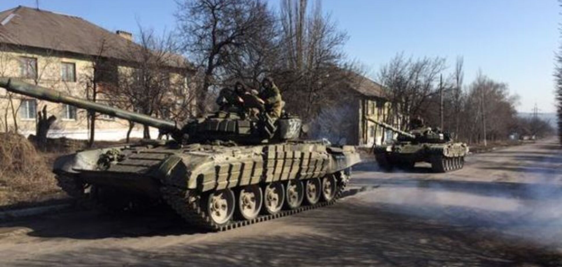 В Горловку вошла колонна российских танков – Шкиряк