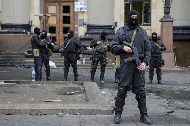 Аваков дал сутки охранным фирмам для разоружения