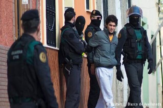 Бедные, богатые, образованные и не очень: портрет сторонника ИГ в Центральной Азии