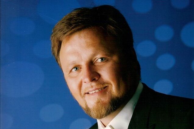 При крушении Airbus A320 погиб оперный певец с украинскими корнями