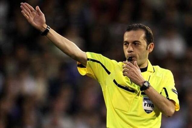 Украина получила фартового судью на битву с Испанией