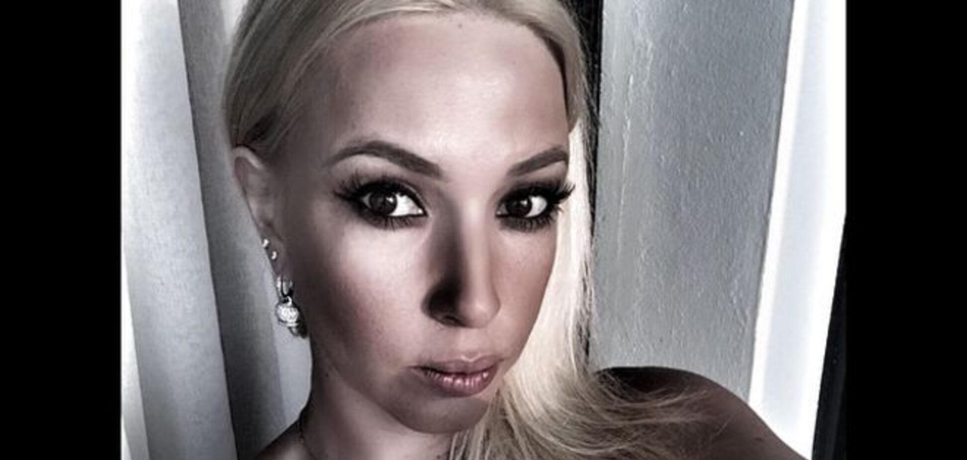 43-летняя Лера Кудрявцева похвасталась фигурой на пляжахТаиланда