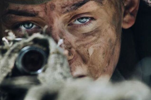 В Киеве показали самый дорогой украинско-российский фильм 'Незламна': потрясающая история женщины-снайпера