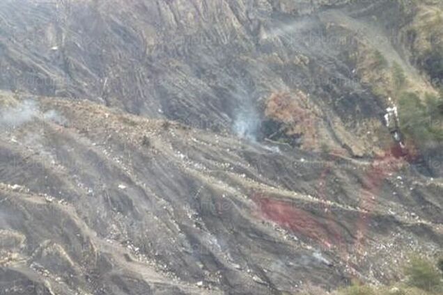 В сети появилось первое фото с места авиакатастрофы Airbus A320