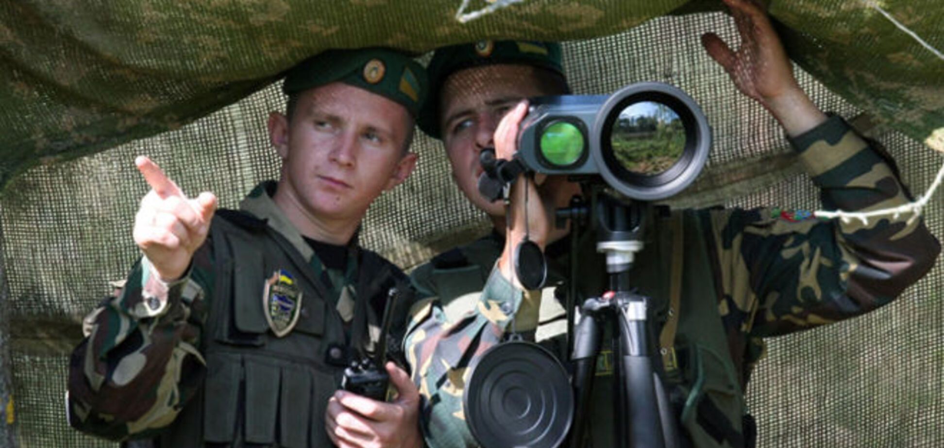 Порошенко предложил увеличить численность пограничников