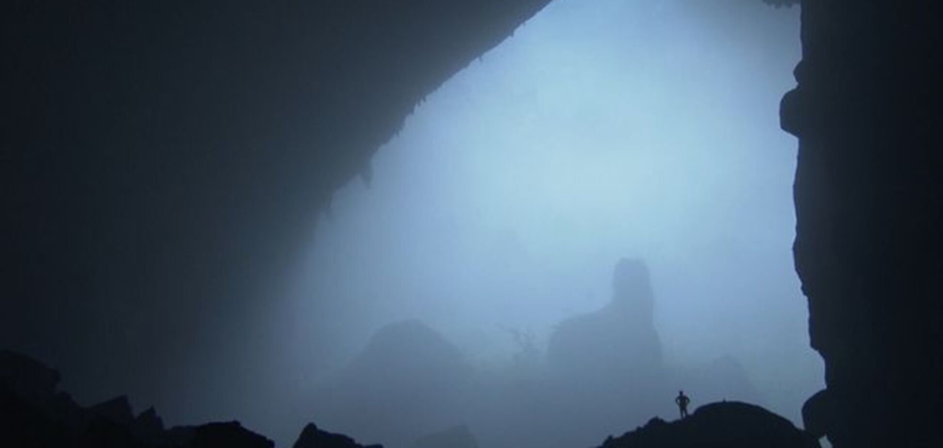 Неведомый мир: самая большая пещера в мире