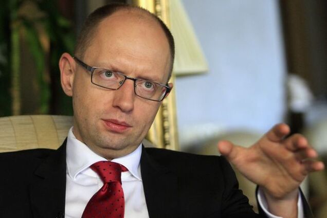 Арест в Кабмине: Яценюк уволил все руководство ГСЧС