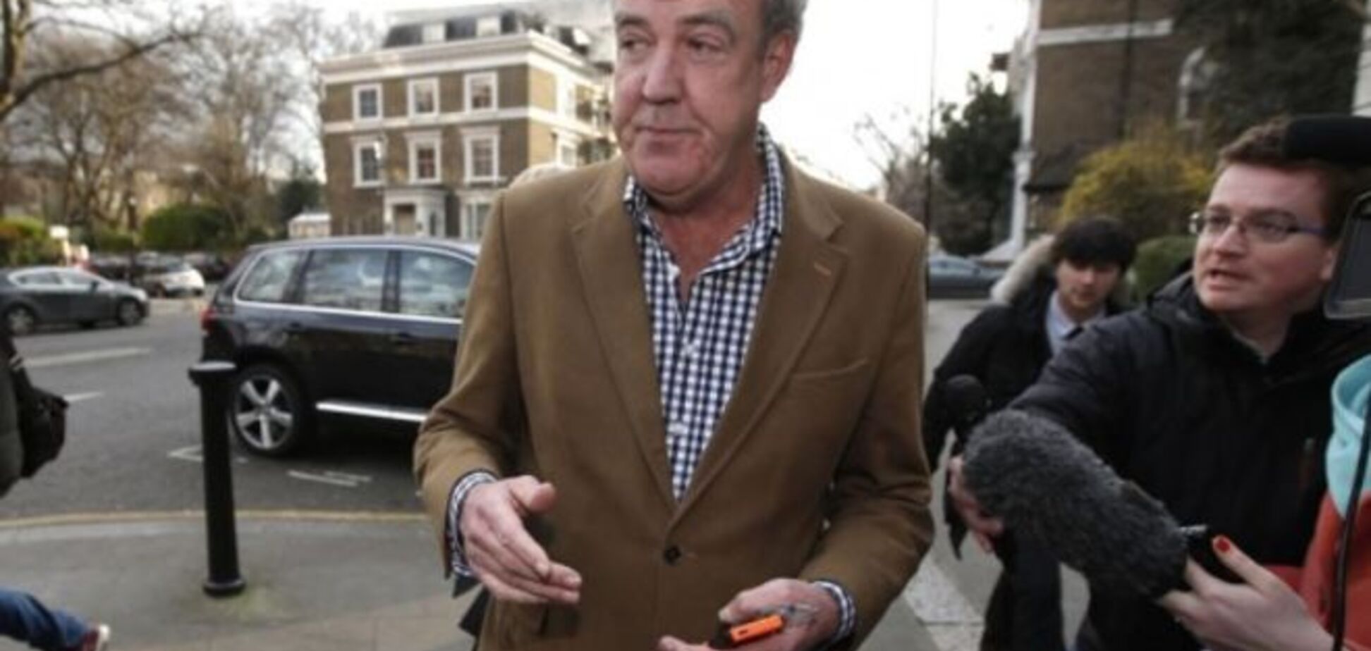 Ведущего автошоу Top Gear Джереми Кларксона все же уволили из-за скандала