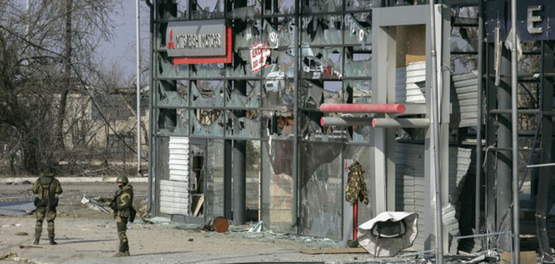 'Фейковое перемирие'. В МВД ждут наступления боевиков на Донбассе