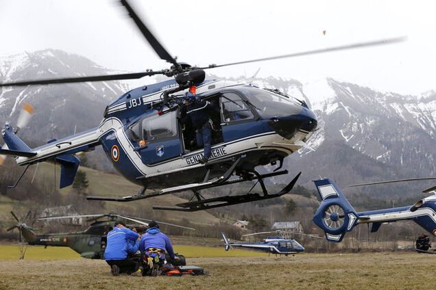 Во Франции возобновилась поисковая операция на месте гибели А320