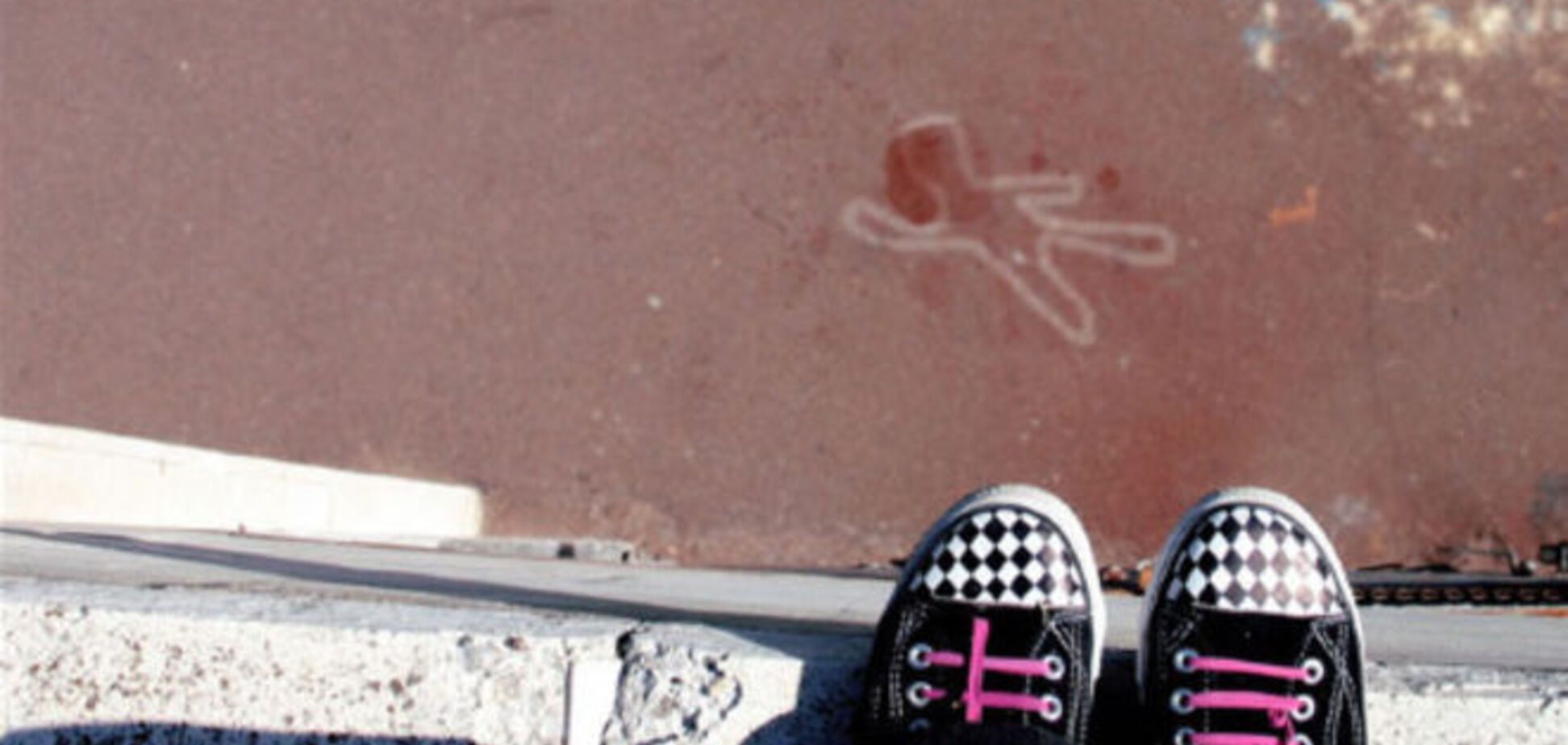 В Харькове ребенок выбросился из окна, оставив маме записку