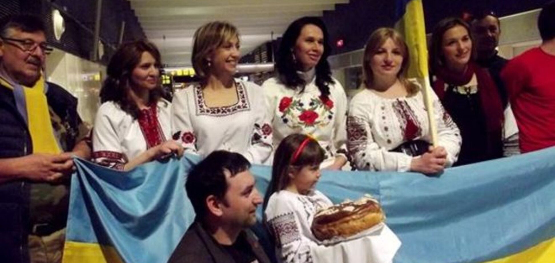 Сборная Украины получила в Испании неожиданный сюрприз: фото презента