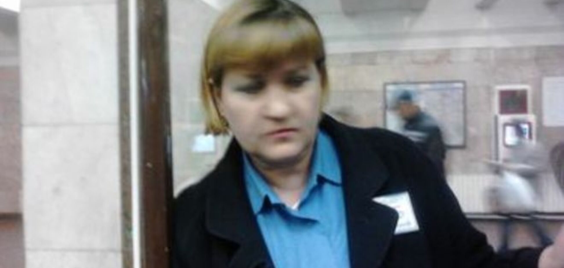 В киевском метро контролер поскандалила со школьником