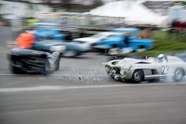 В Англии произошло многомиллионное ДТП: фото аварии