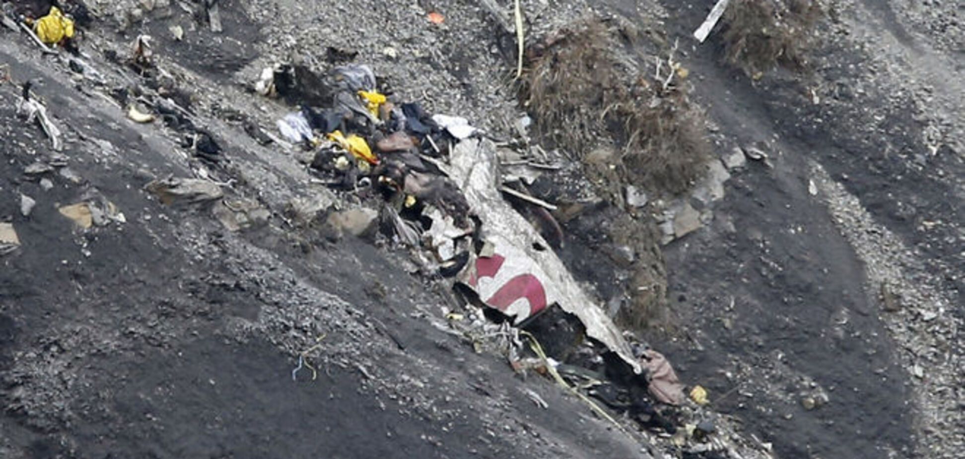 Пілоти Airbus A320 під час падіння були без свідомості