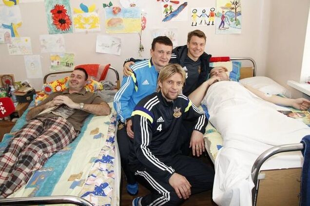 Фанаты 'Зенита' вступились за затравленного пропагандой Тимощука