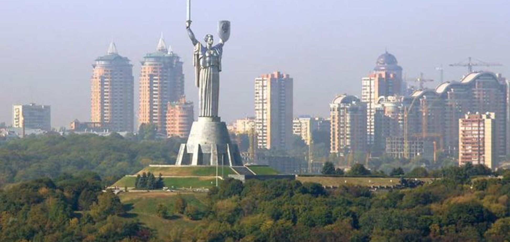 В Киеве хотят переименовать улицы Лауреатскую и Коммунистическую