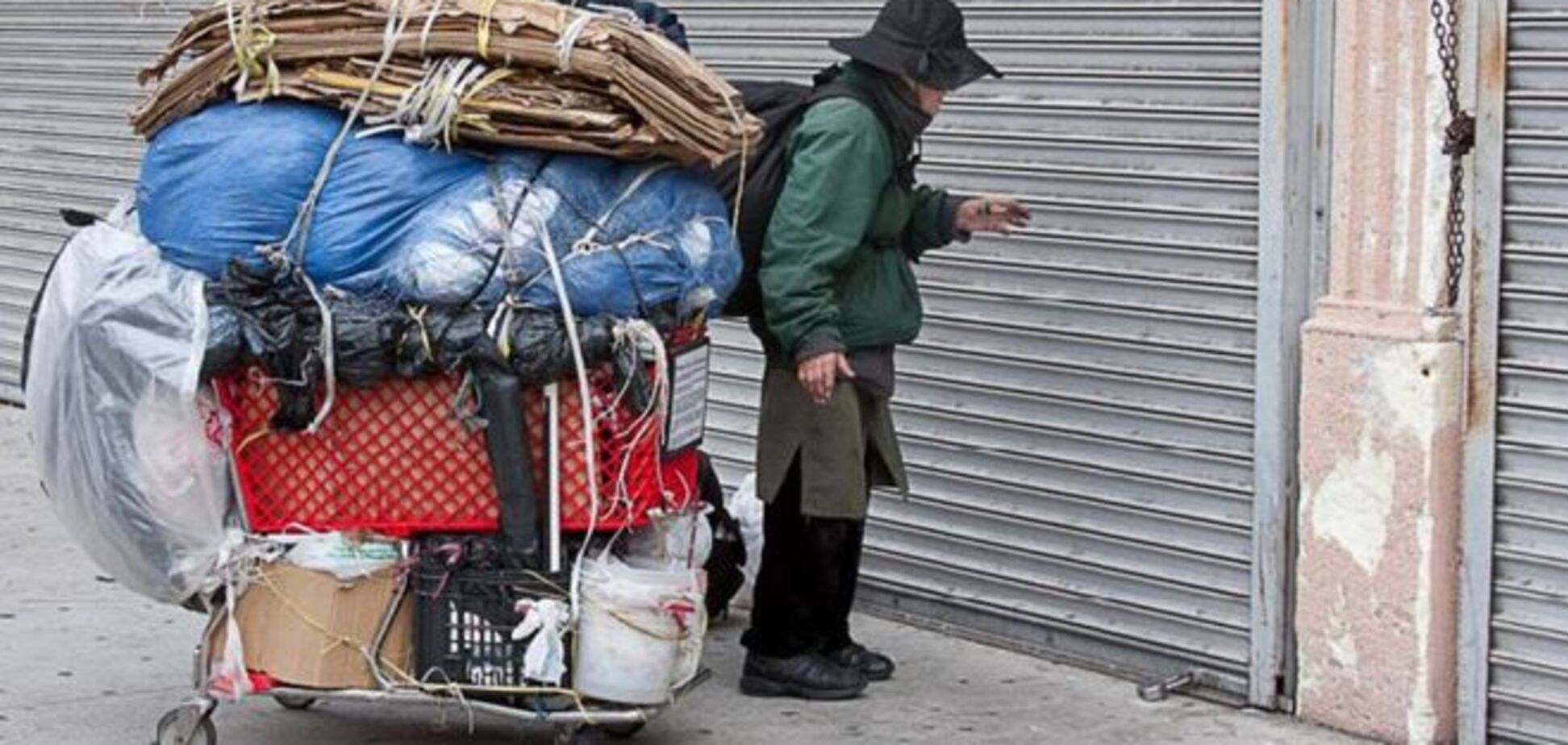 В Кабмине решили обеспечивать бездомных социальным жильем