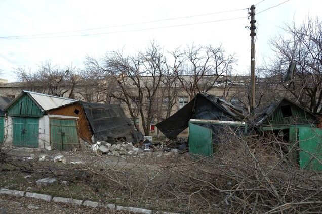 Боевики накрыли 'Градами' Новотошковку: опубликовано фото и видео последствий