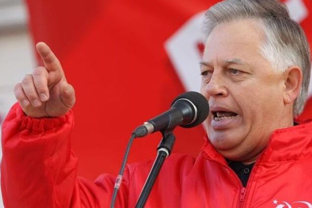 Нашли оружие и патроны: СБУ нагрянула с обысками к Симоненко