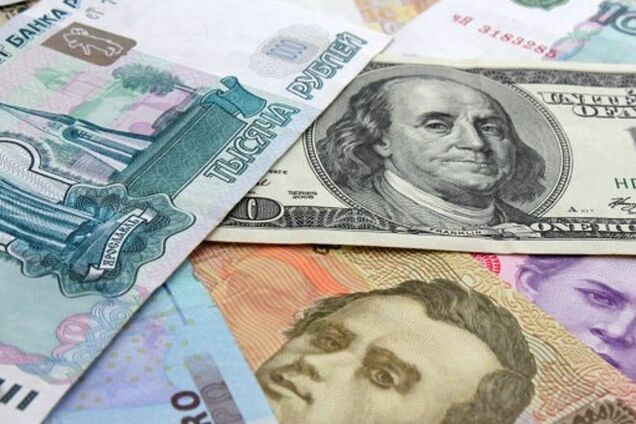 Украли половину: в 'ЛНР' пенсии переведут в рубли по курсу 1:2