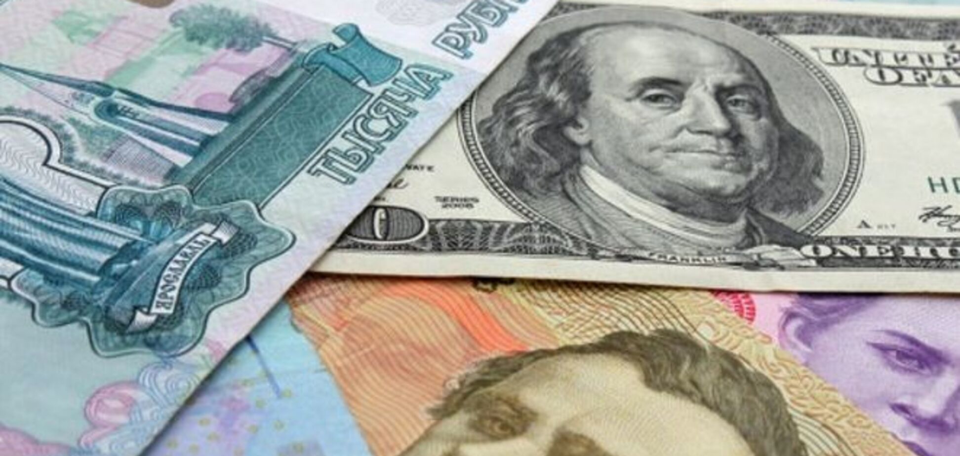 Украли половину: в 'ЛНР' пенсии переведут в рубли по курсу 1:2