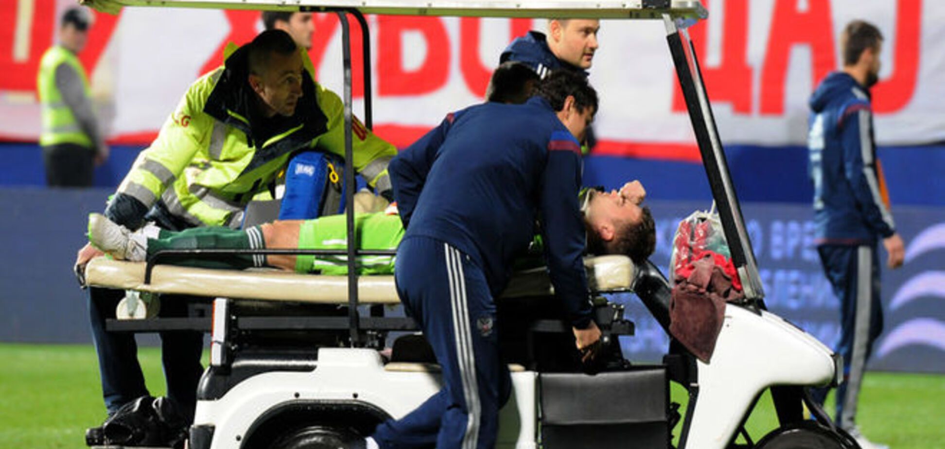 Россия требует наказать Черногорию за скандал на матче отбора Евро-2016