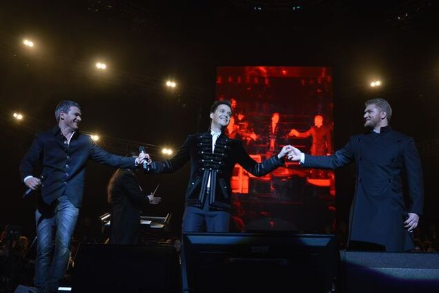 Украинские артисты великолепно исполнили легендарный 'Notre Dame de Paris' в Киеве