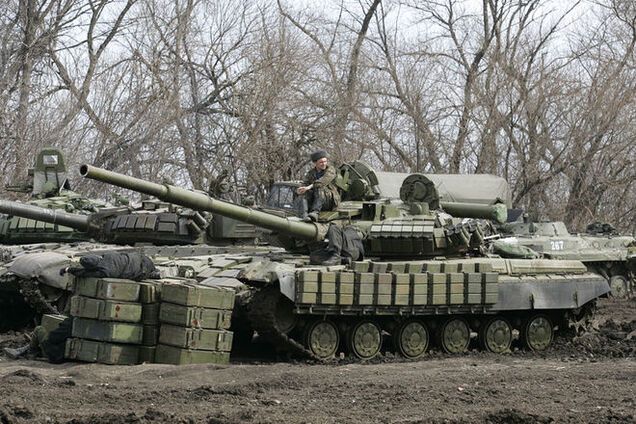 Почему в разгар войны Украина продолжает продавать свое оружие