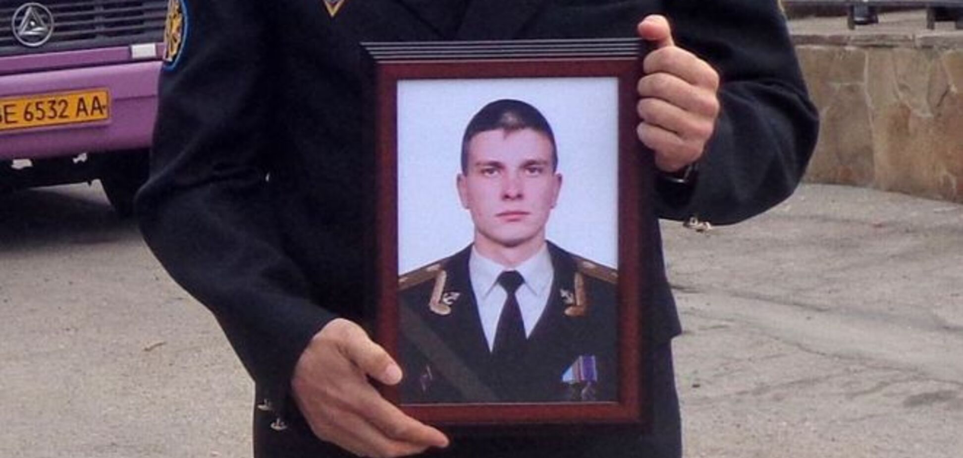 Власть, проснись! Семья расстрелянного в Крыму украинского офицера ютится по съемным квартирам