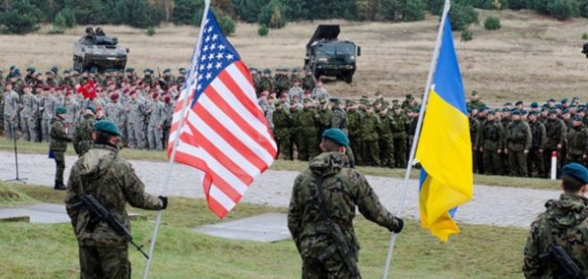 Порошенко подписал закон о допуске иностранных войск в Украину