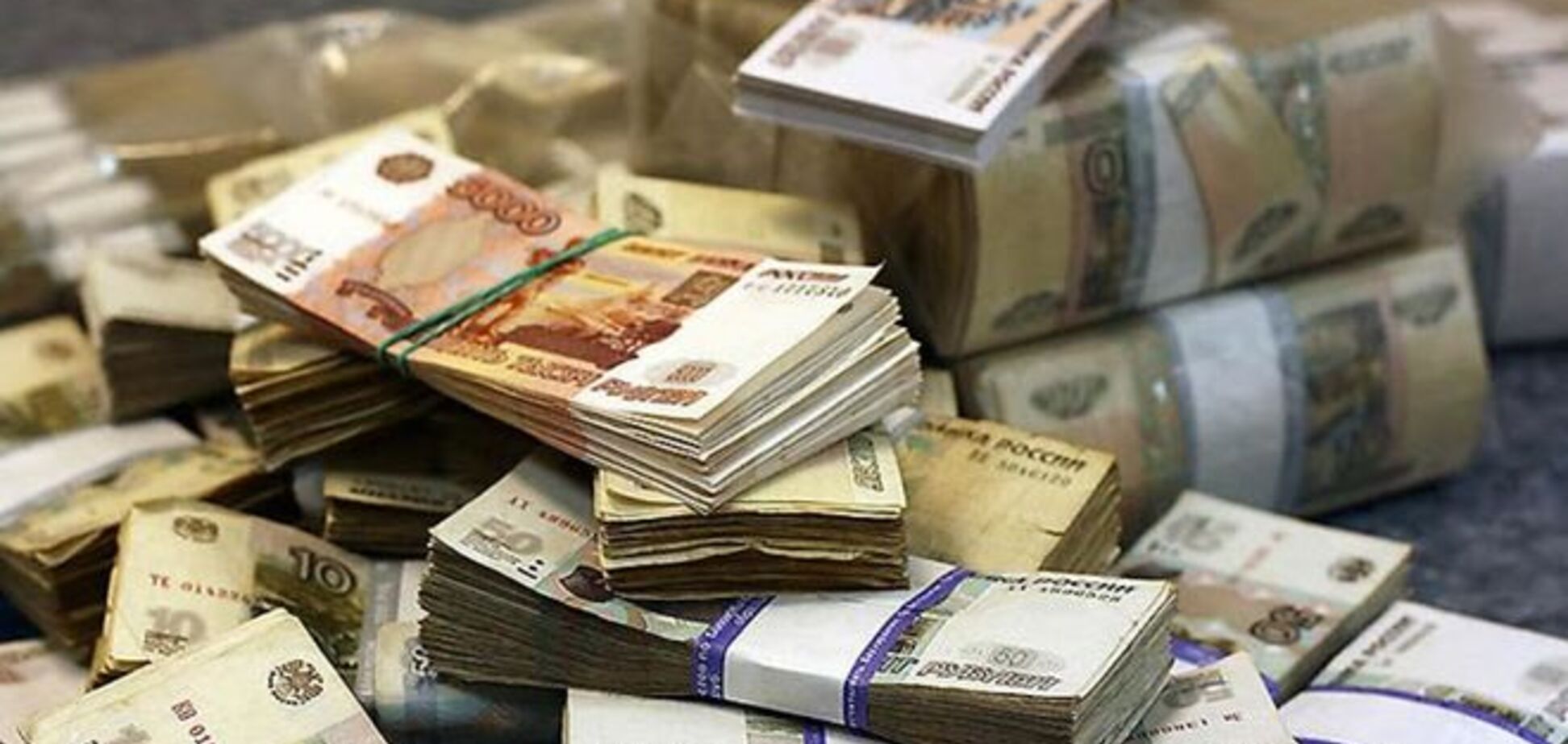  Россияне выводят свои активы из РФ через банковскую систему Беларуси