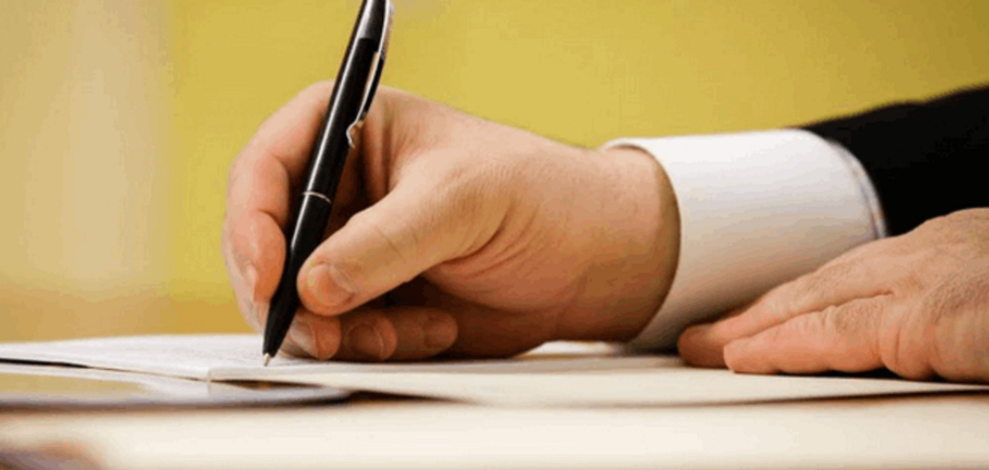 Порошенко подписал указ о формировании оборонного заказа